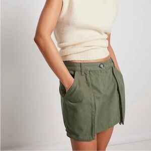 Josefine HJ Cargo Skirt NWT in Olive Green Women’s Size 44